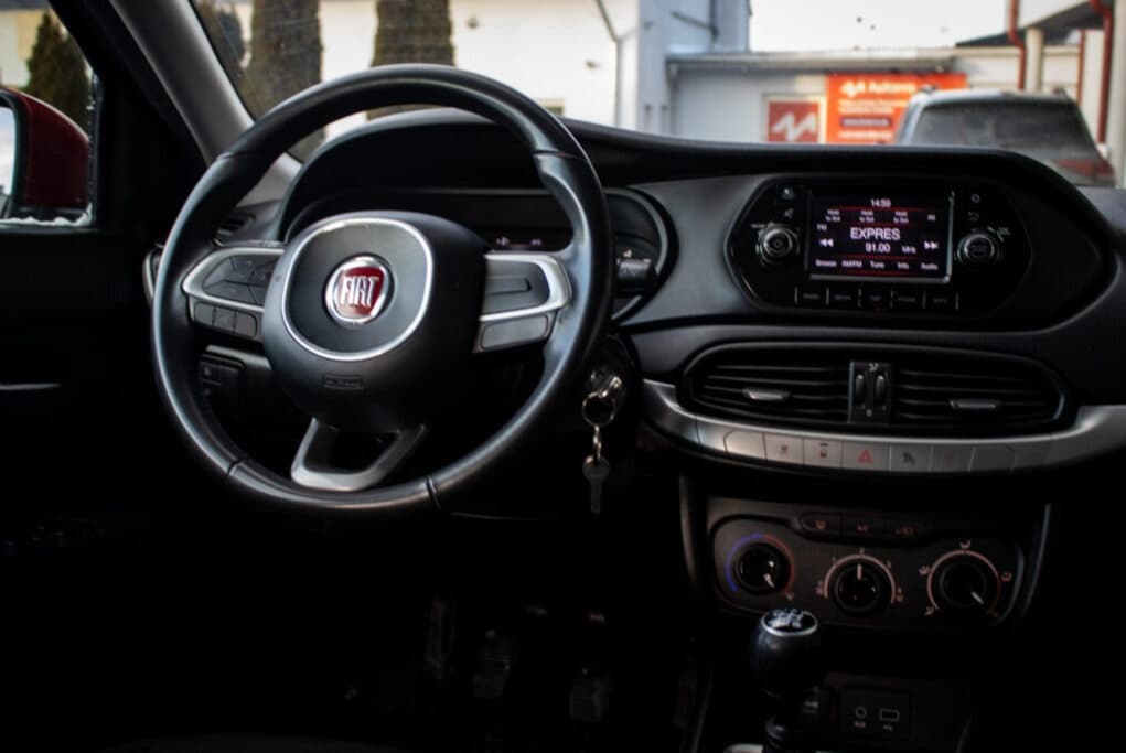 2017 Fiat TIPO - 12