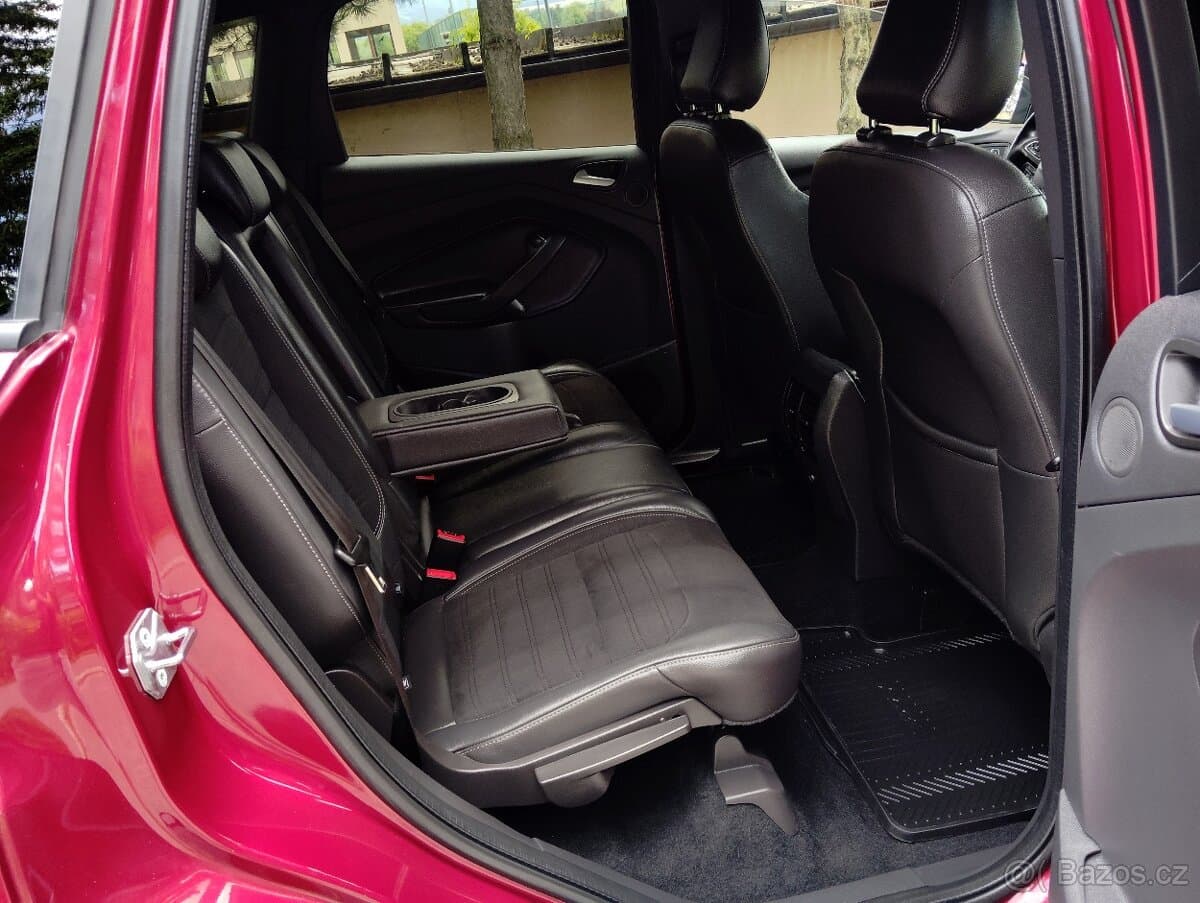 2017 Ford KUGA - 12