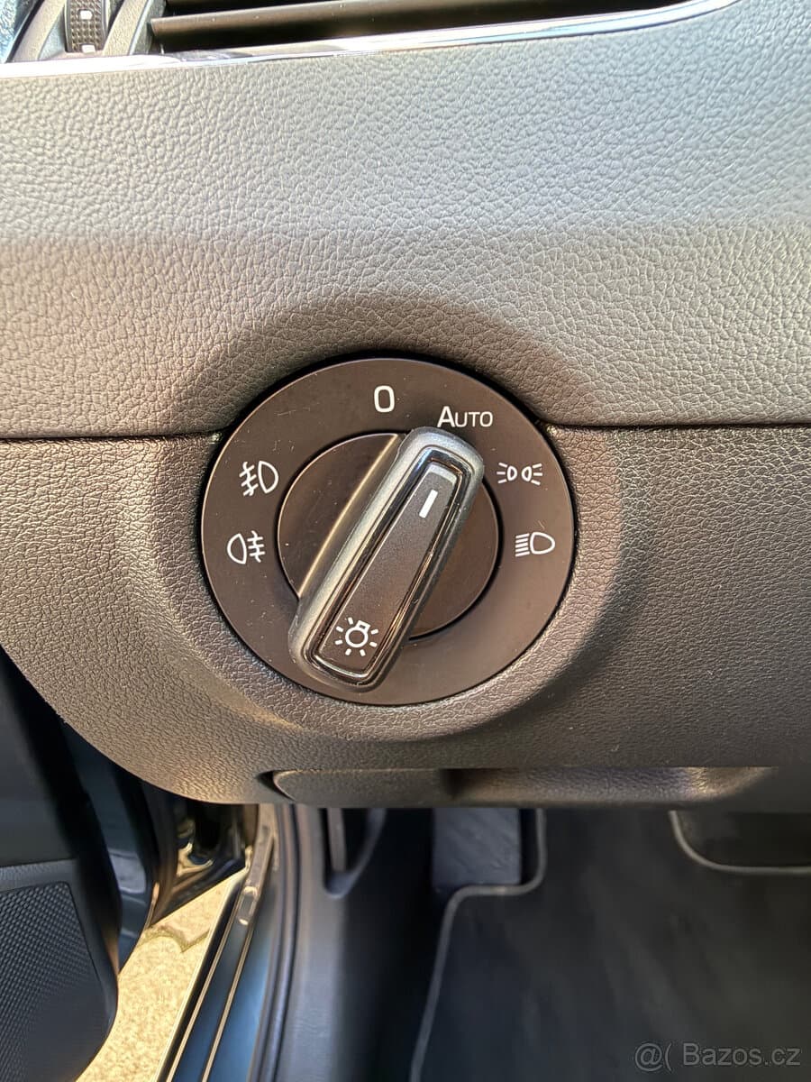 2019 Škoda OCTAVIA - 12