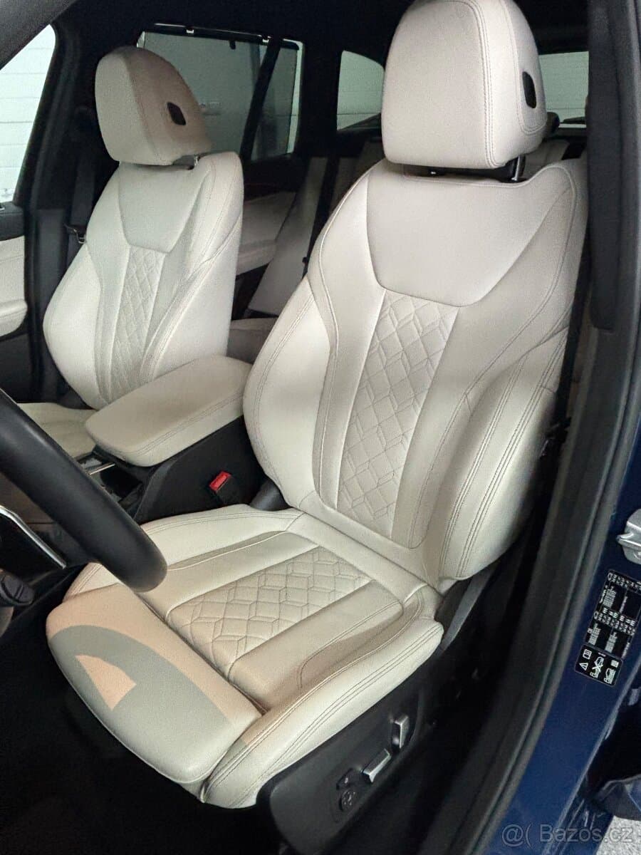 2019 BMW X3 - 12