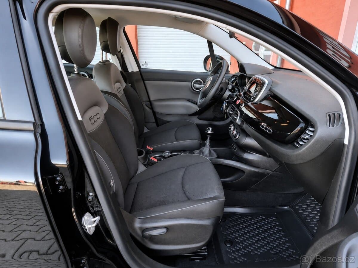 2015 Fiat 500X - 12