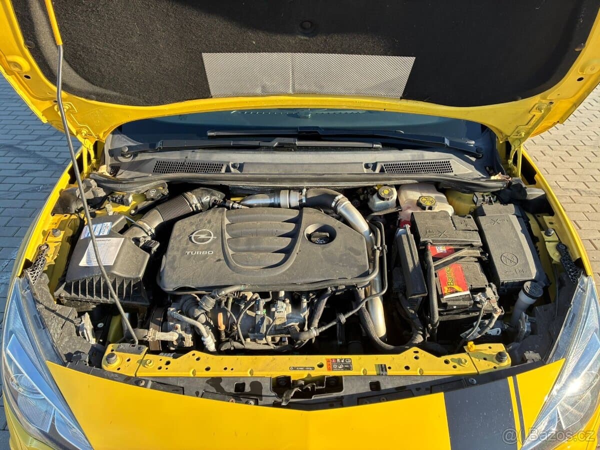 2018 Opel ASTRA - 12