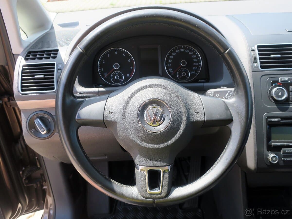 2011 Volkswagen TOURAN - 12