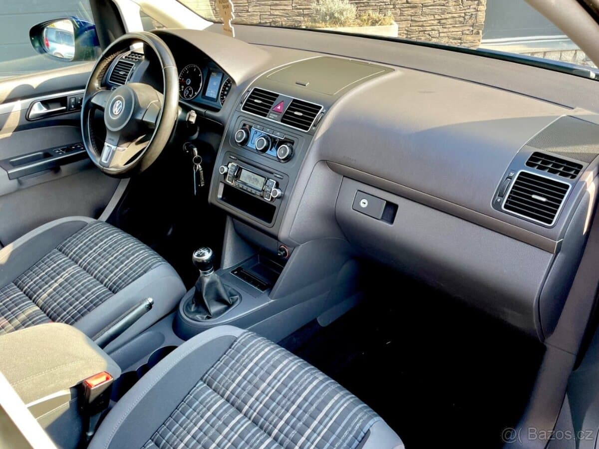 2011 Volkswagen TOURAN - 12