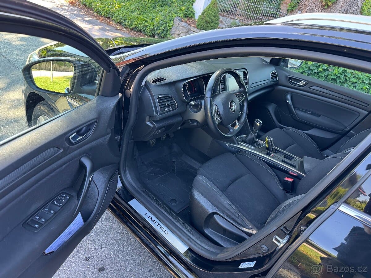 2019 Renault MEGANE - 12