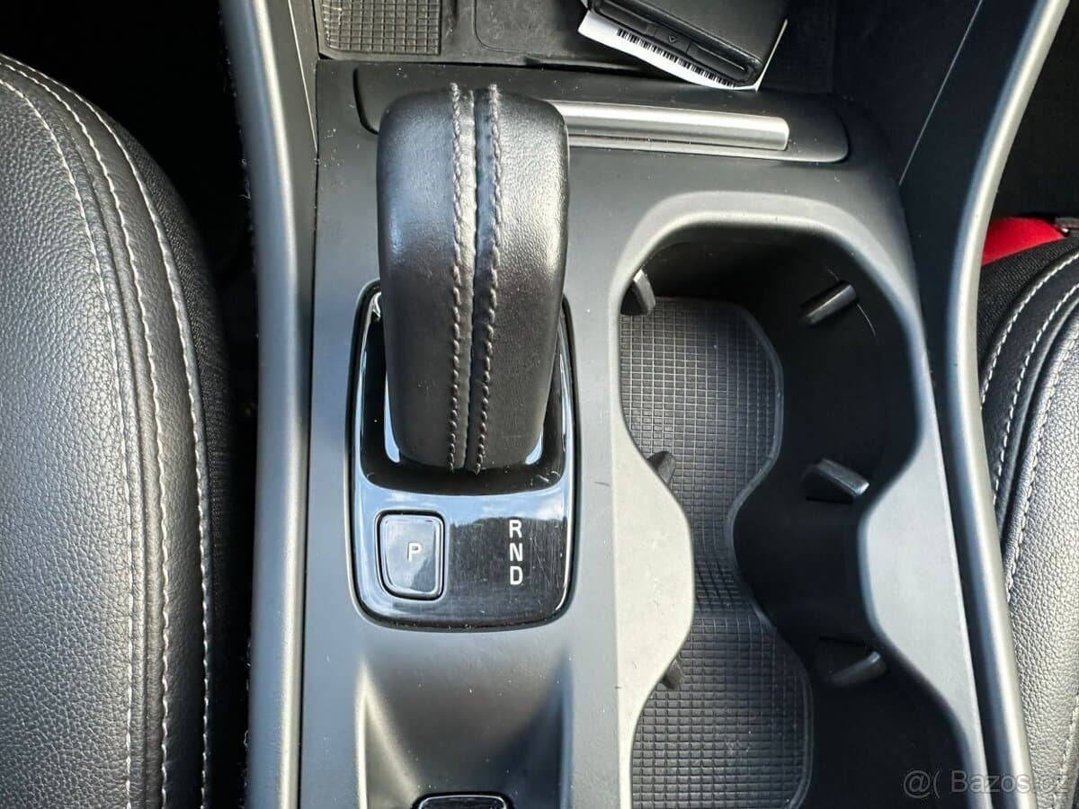 2019 Volvo XC40 - 12