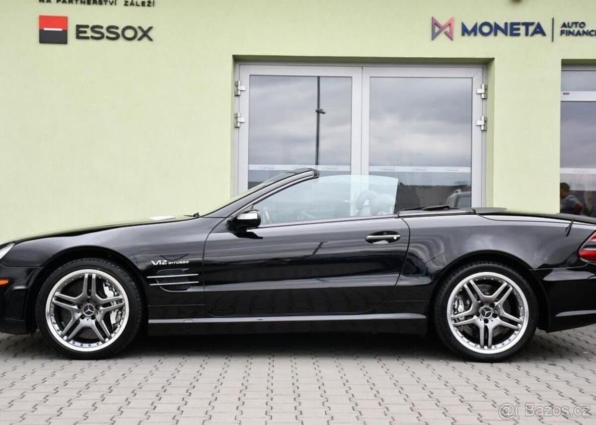 2005 Mercedes-Benz SL - 12