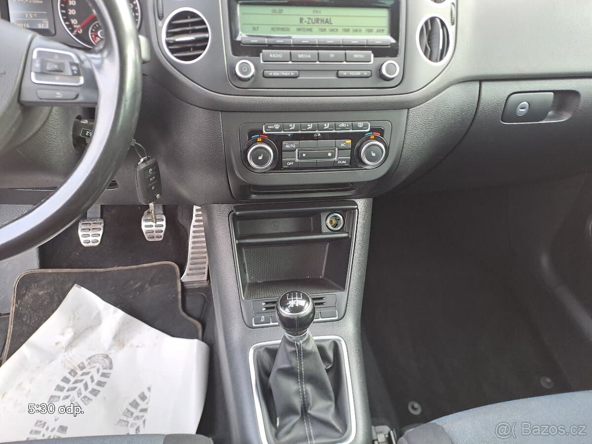 2012 Volkswagen GOLF - 12