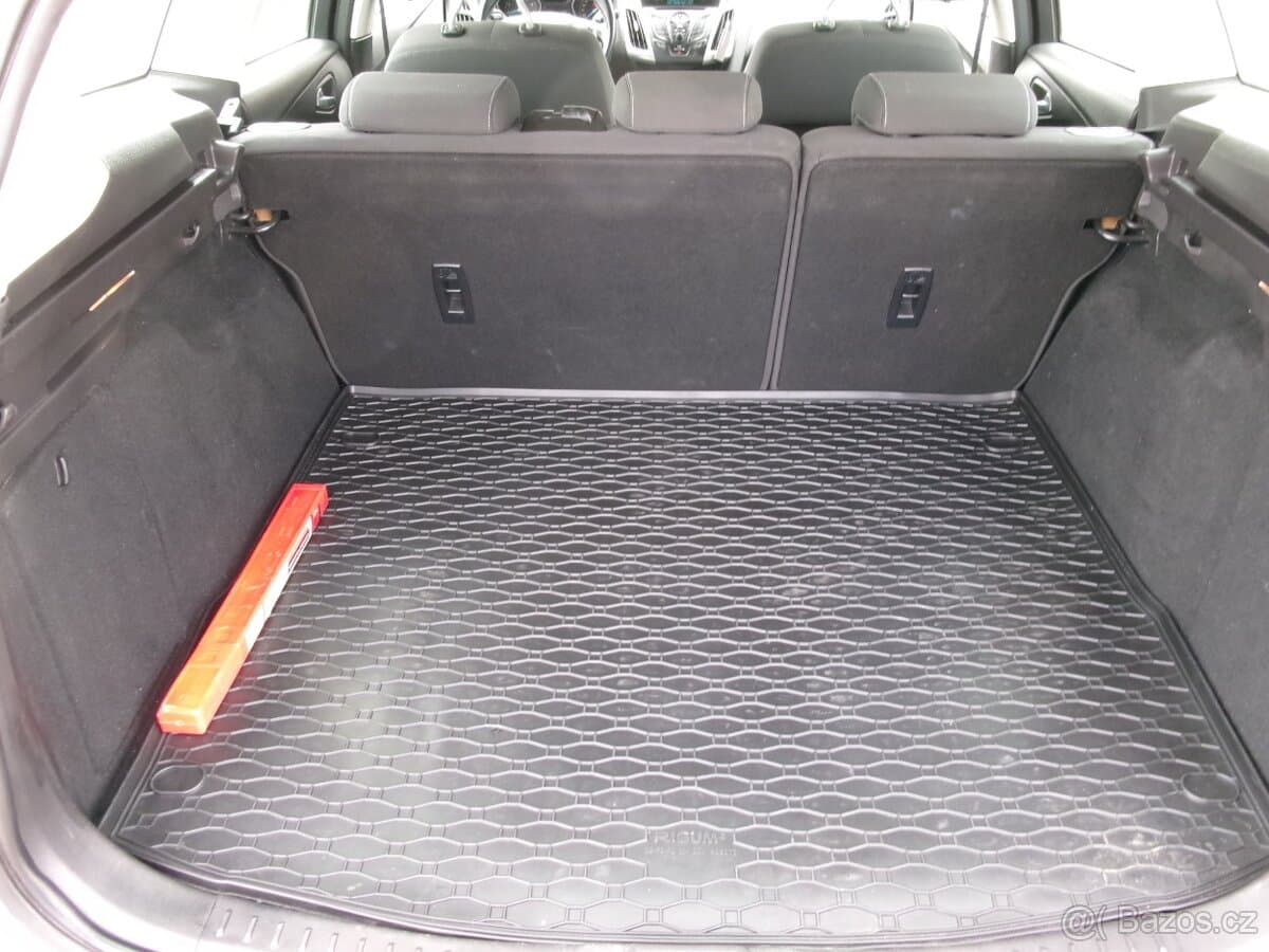 2014 Ford FOCUS - 12