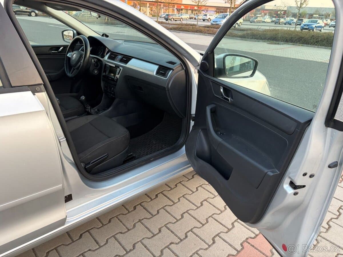 2016 Škoda RAPID - 12