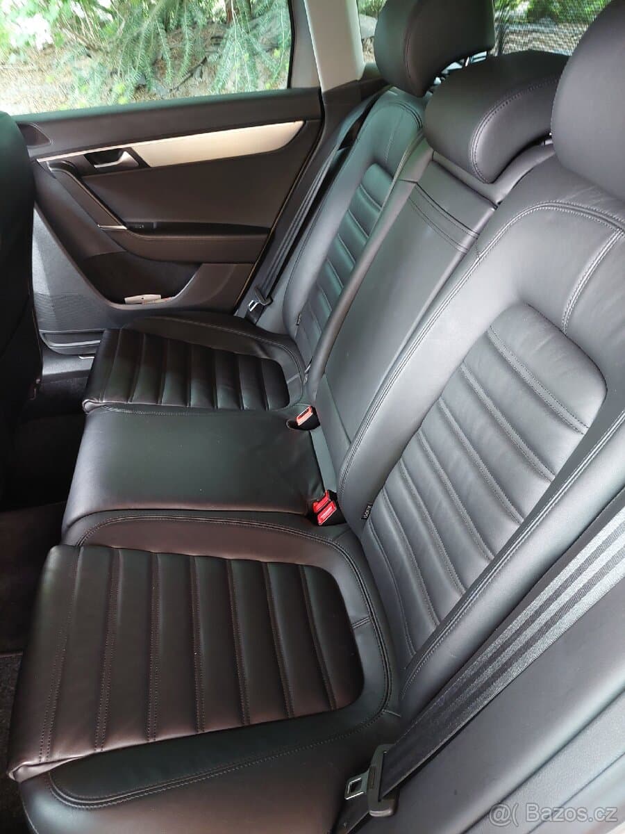 2014 Volkswagen PASSAT - 12