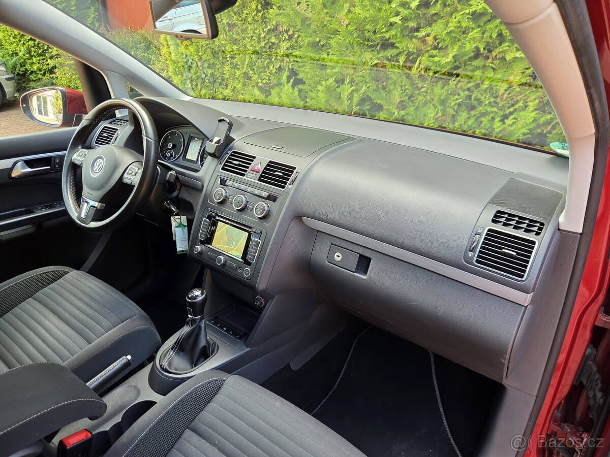 2015 Volkswagen TOURAN - 12