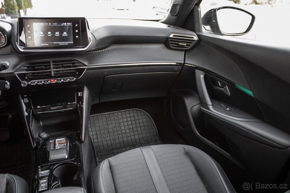 2023 Peugeot 2008 - 12