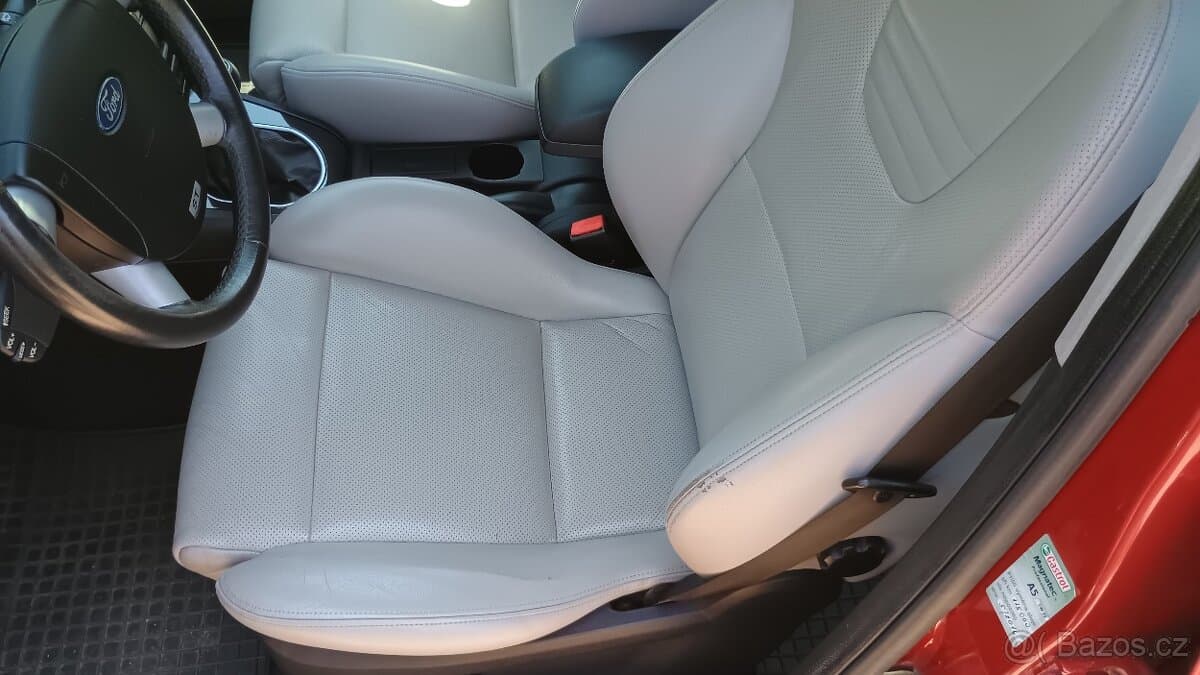 2002 Ford MONDEO - 12