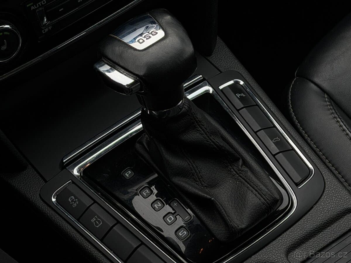 2010 Škoda SUPERB - 12