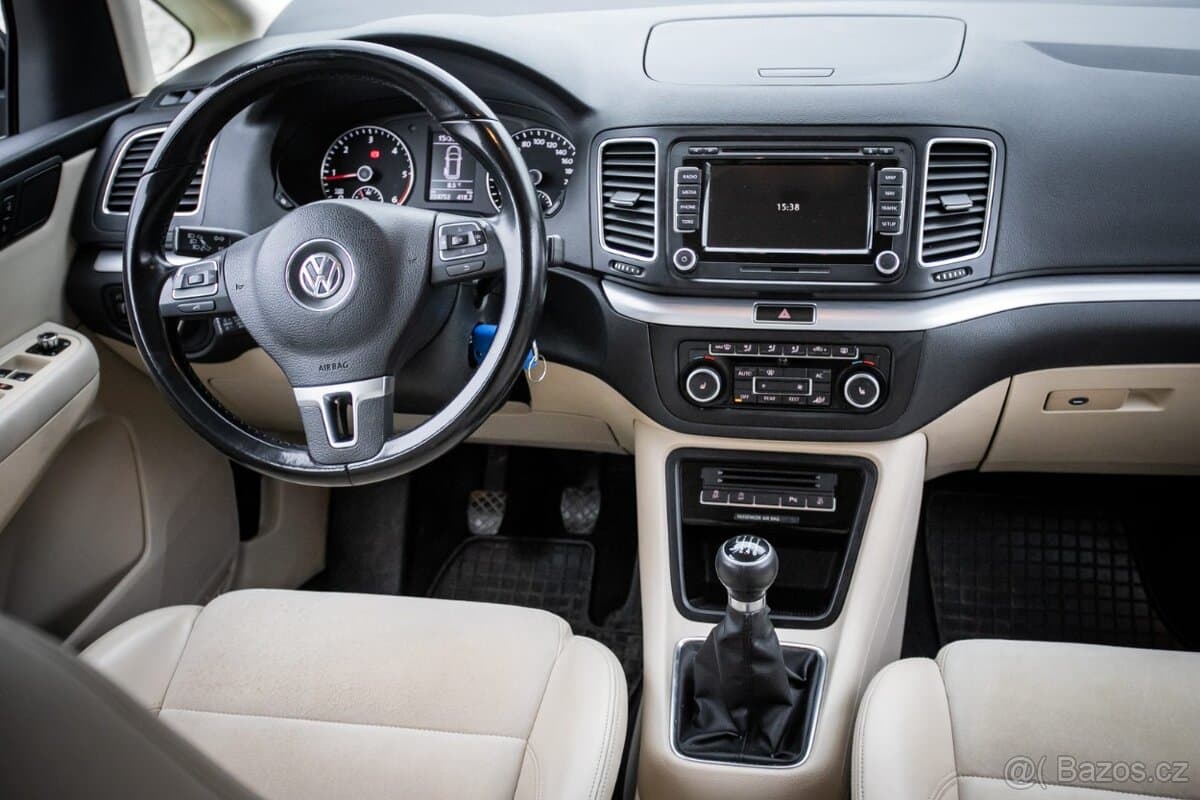 2011 Volkswagen SHARAN - 12