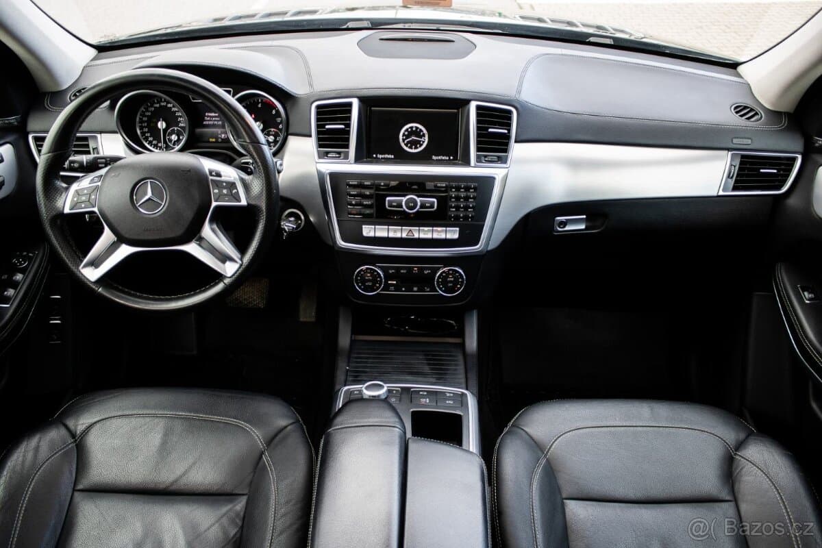 2015 Mercedes-Benz GL - 12