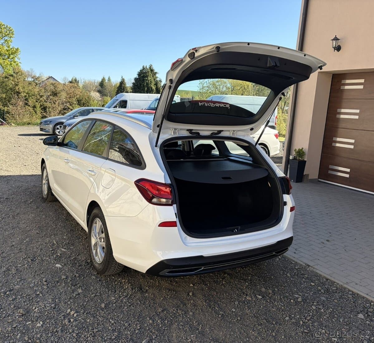 2022 Hyundai i30 - 12