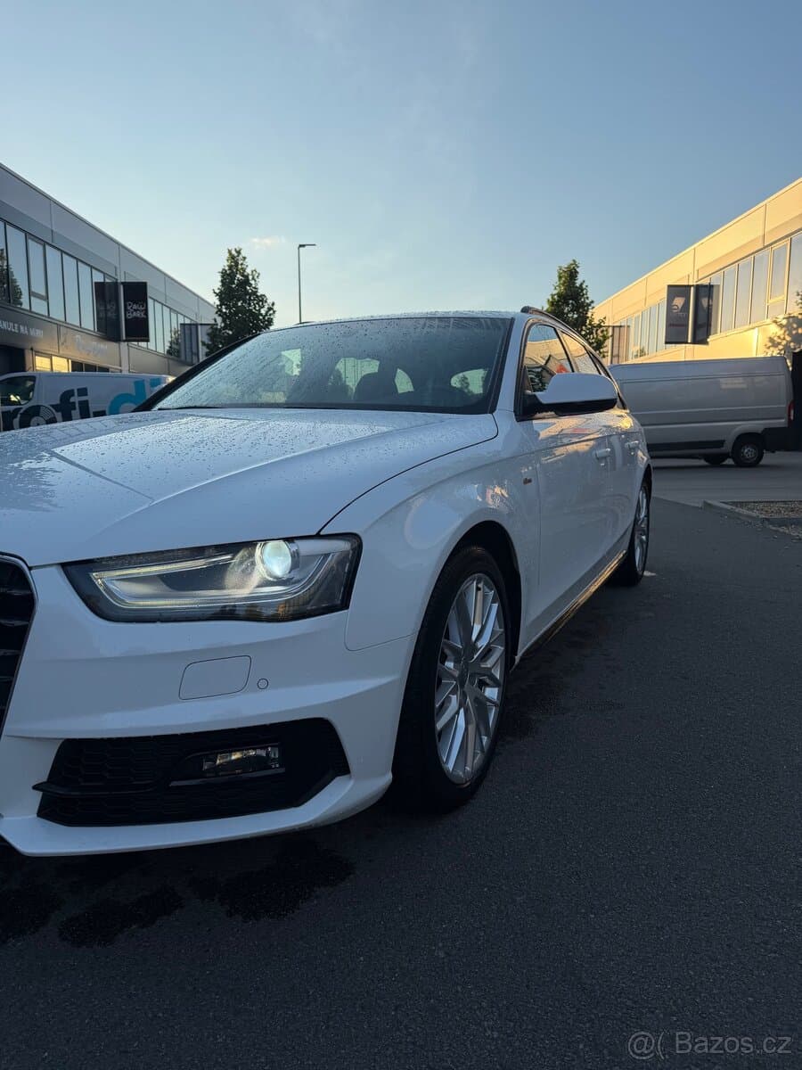 2015 Audi A4 - 12