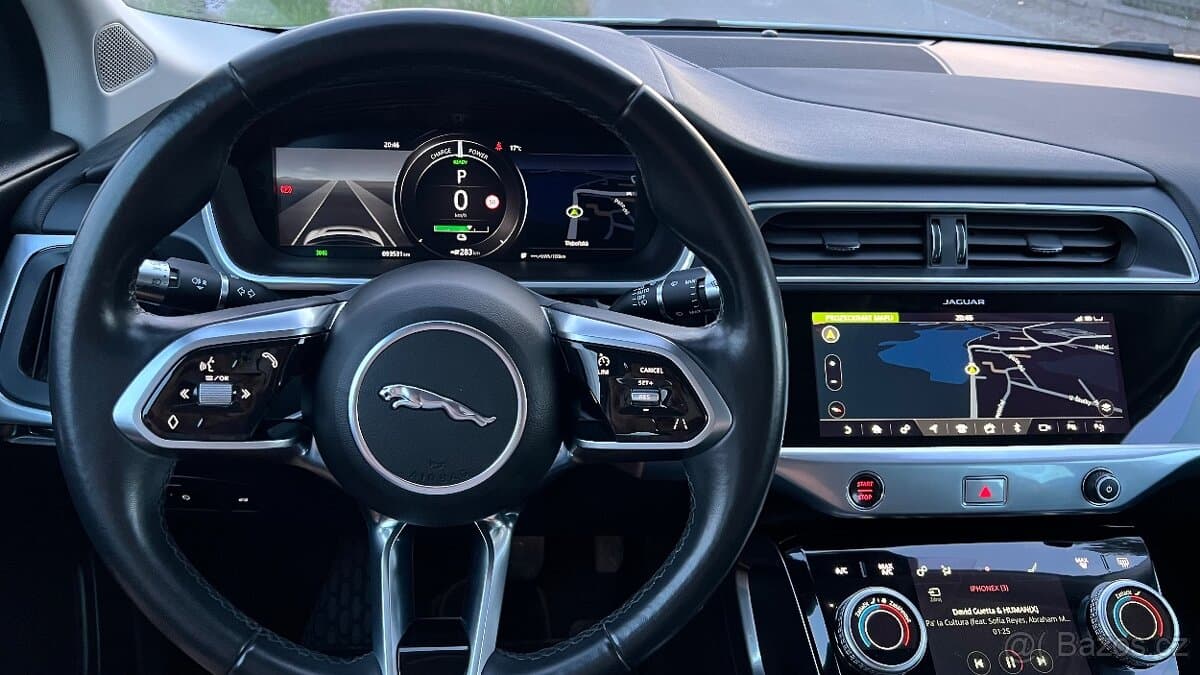 2019 Jaguar I-PACE - 12