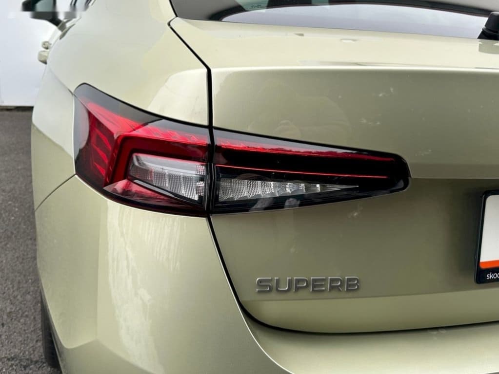2024 Škoda SUPERB - 12