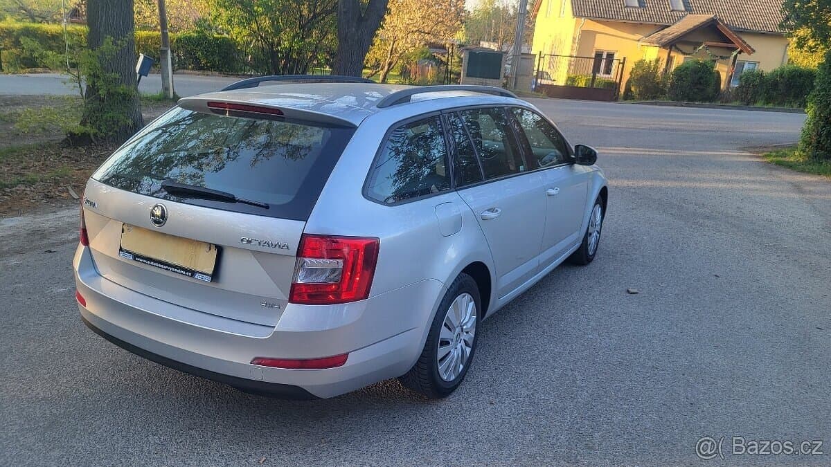 2015 Škoda OCTAVIA - 12