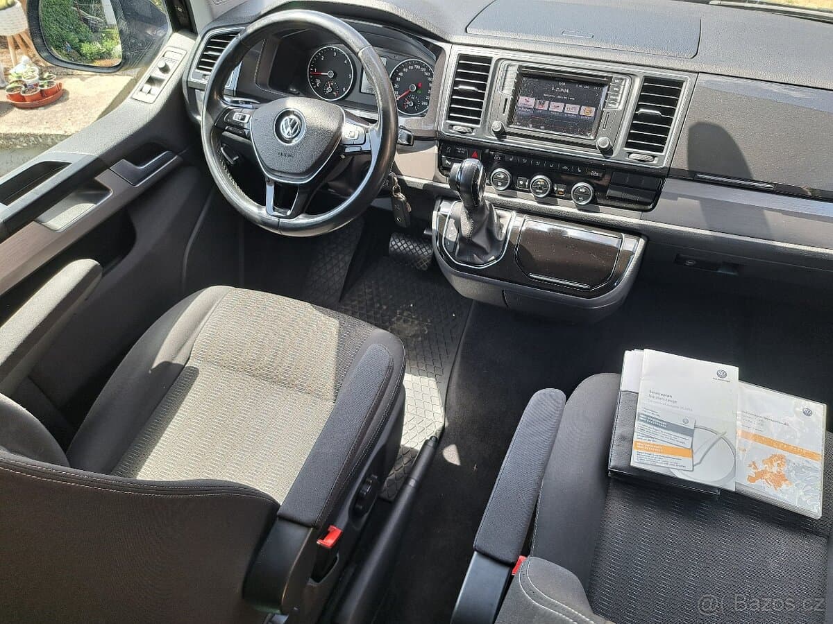 2017 Volkswagen MULTIVAN - 12