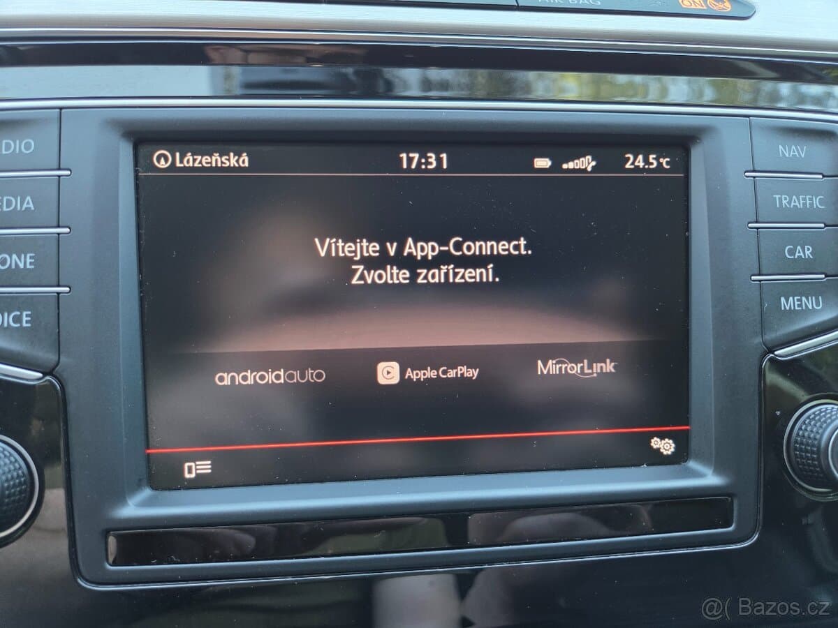 2016 Volkswagen PASSAT - 12
