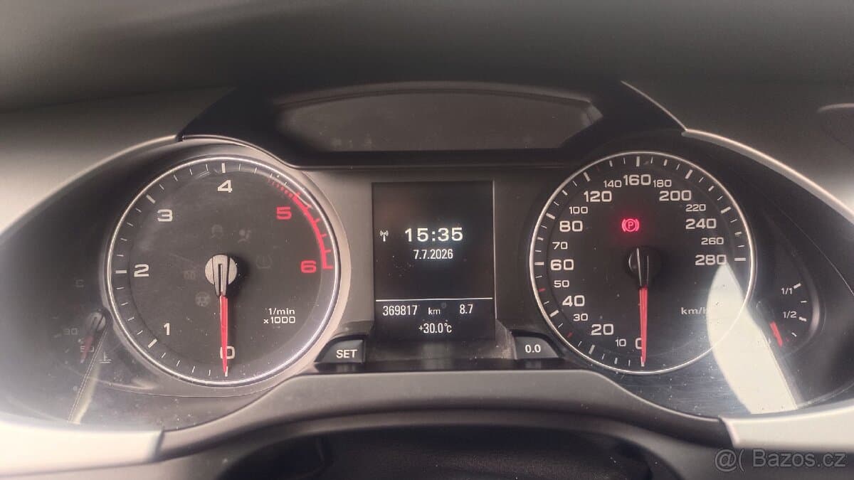 2010 Audi A4 - 12