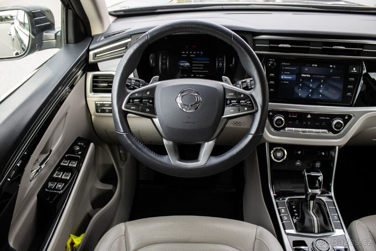 2022 SsangYong KORANDO - 12