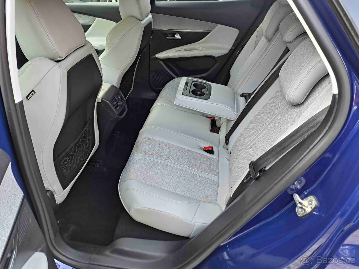 2020 Peugeot 3008 - 12
