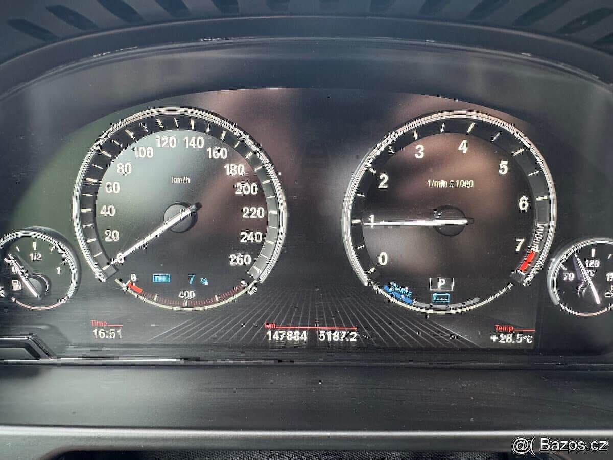 2018 BMW X5 - 12