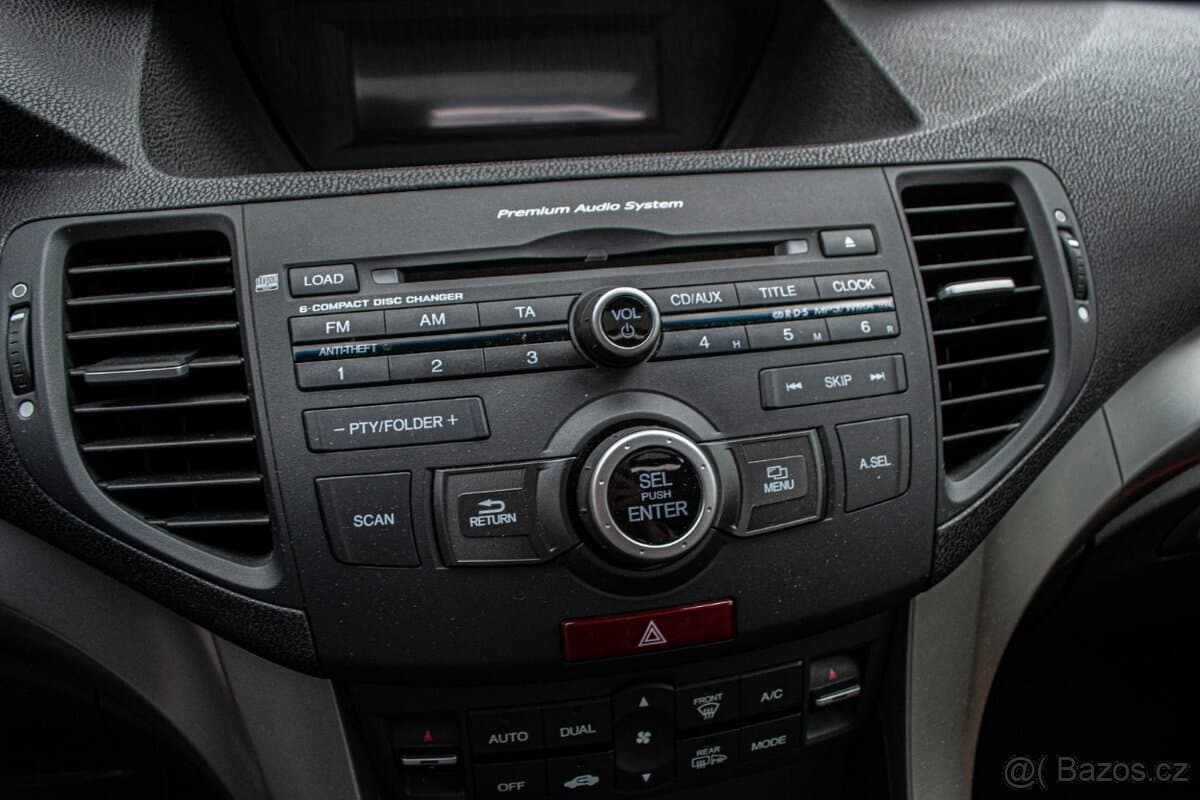 2010 Honda ACCORD - 12