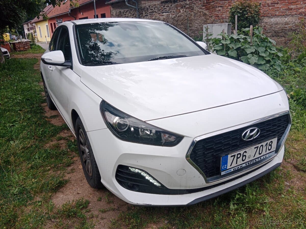 2019 Hyundai i30 - 12