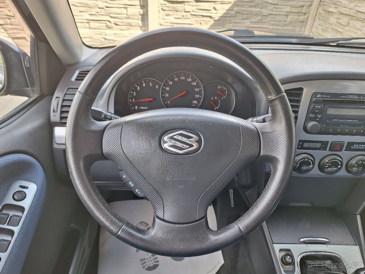 2004 Suzuki GRAND - 12