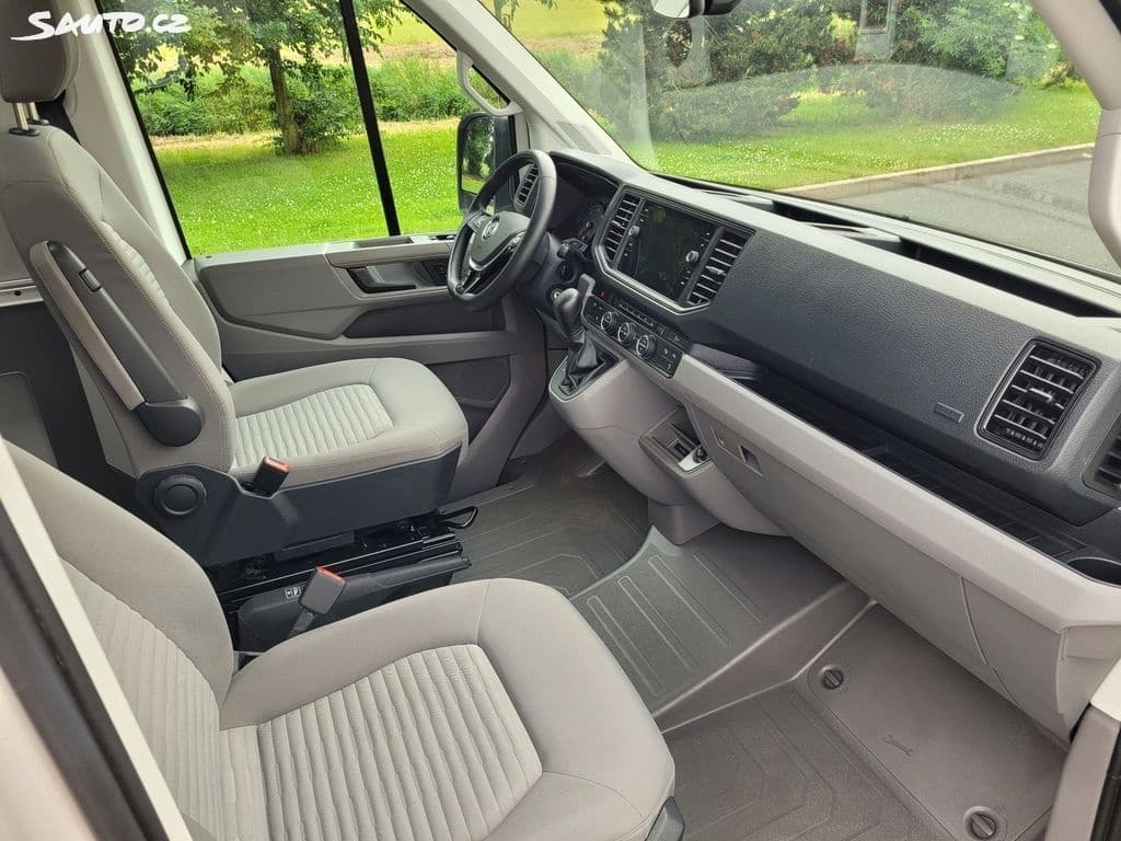 2023 Volkswagen GOLF - 12