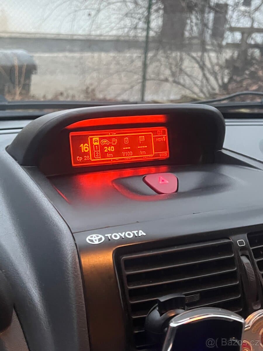 2015 Toyota PROACE - 12