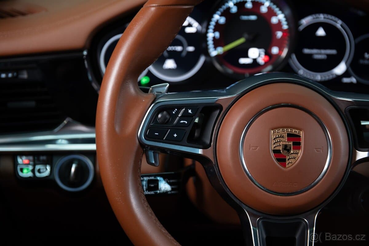 2019 Porsche PANAMERA - 12