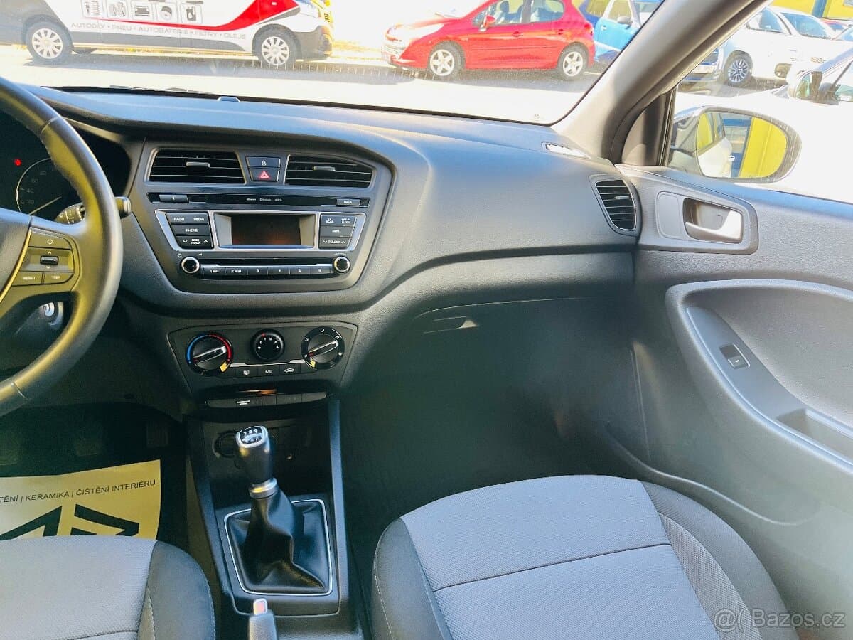 2019 Hyundai i20 - 12
