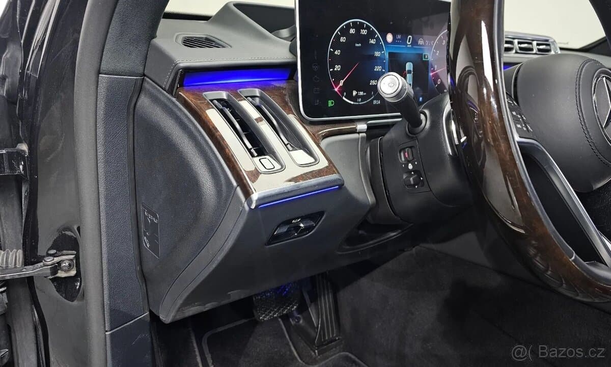2021 Mercedes-Benz OSTATNÍ - 12