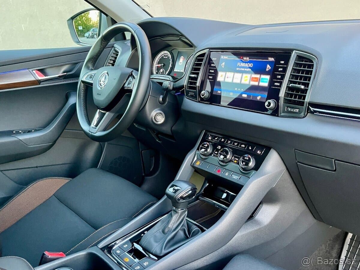 2020 Škoda KAROQ - 12