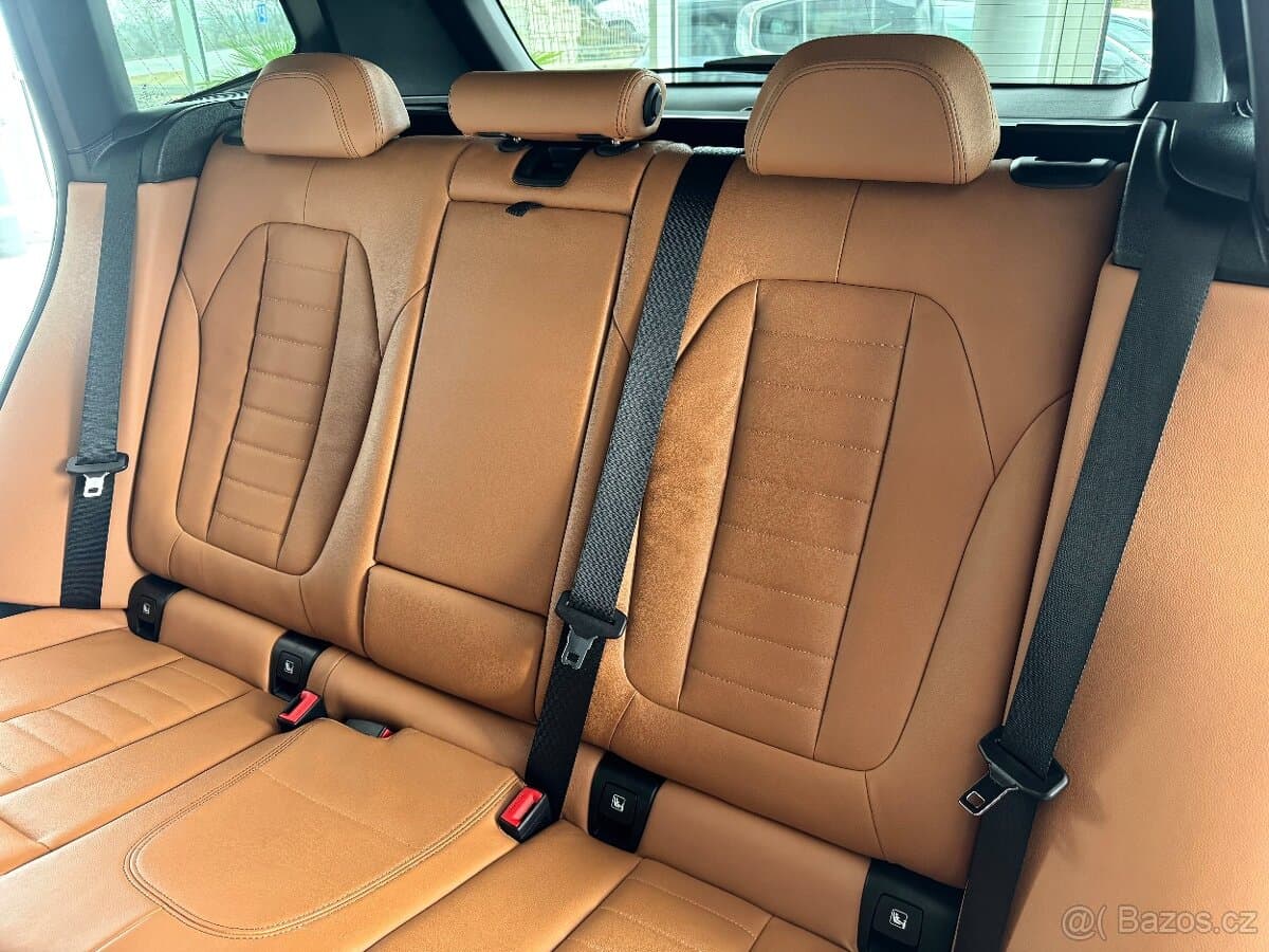 2023 BMW X3 - 12