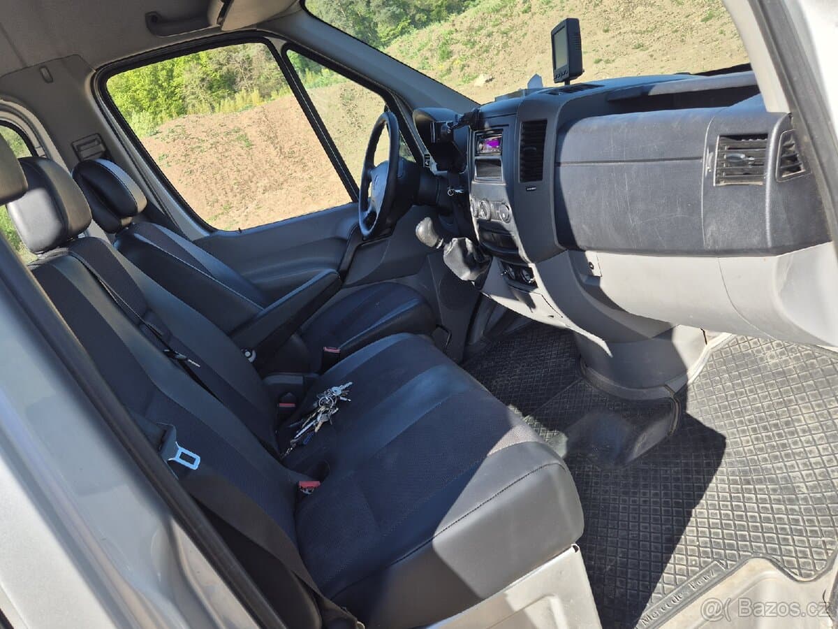 2013 Mercedes-Benz SPRINTER - 12