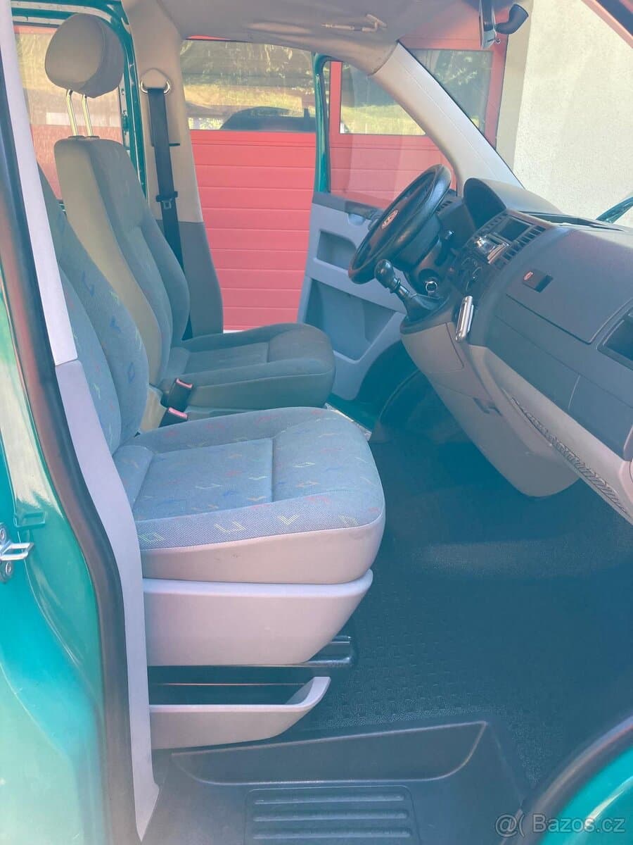 2006 Volkswagen TRANSPORTER - 12