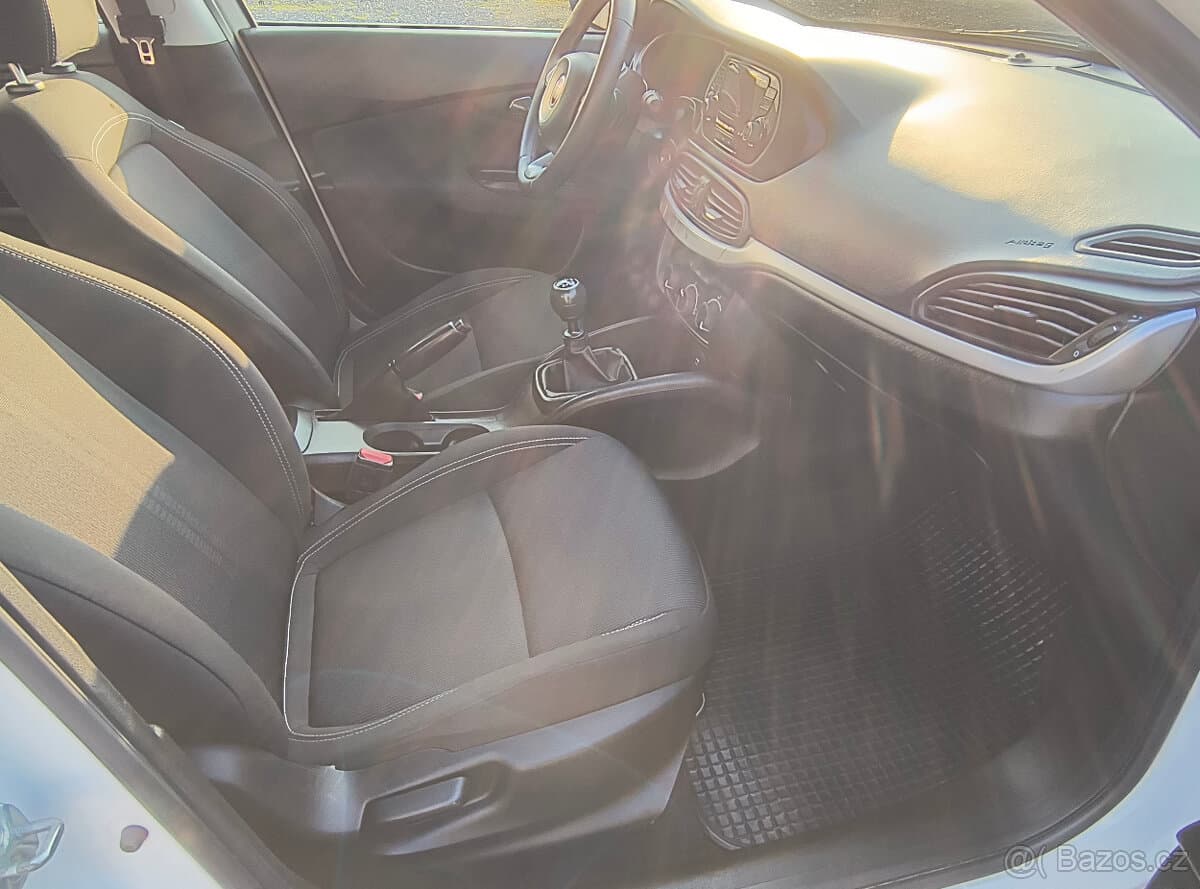 2018 Fiat TIPO - 12