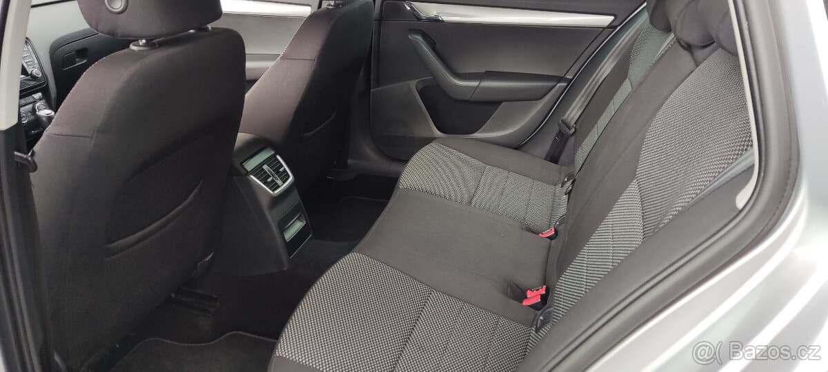 2013 Škoda OCTAVIA - 12