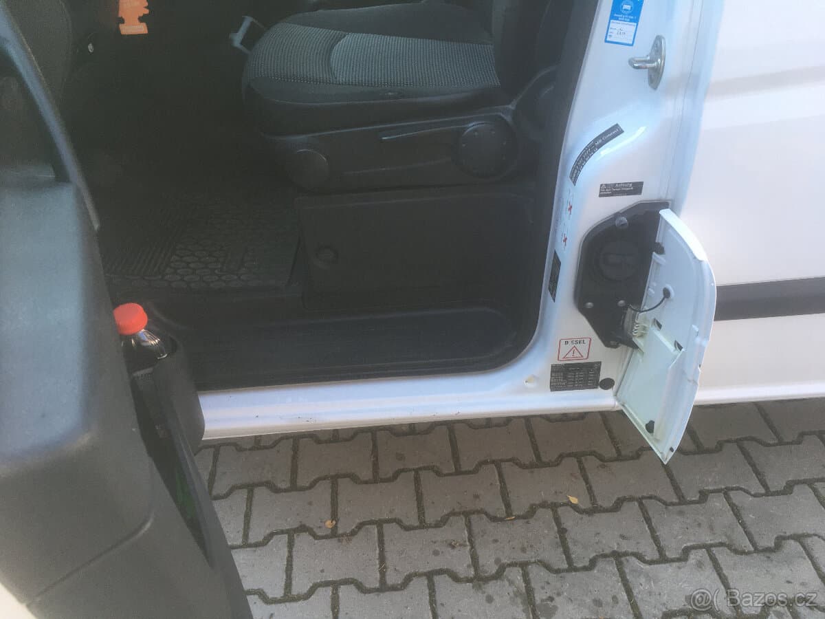 2012 Mercedes-Benz VITO - 12