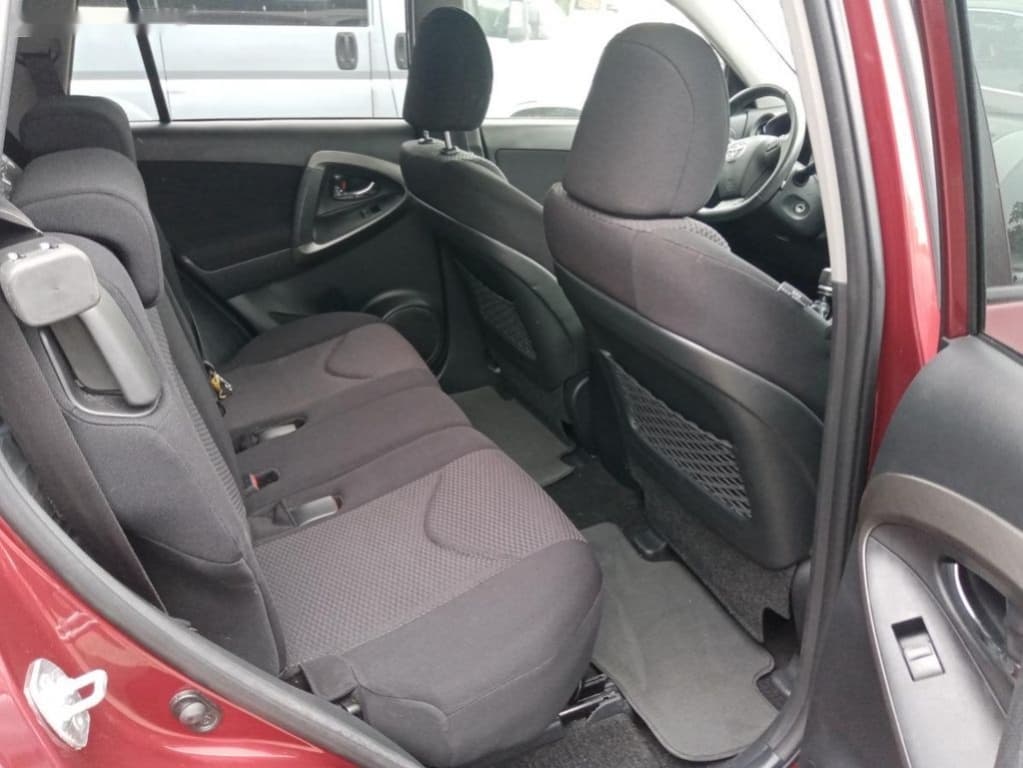 2010 Toyota RAV4 - 12