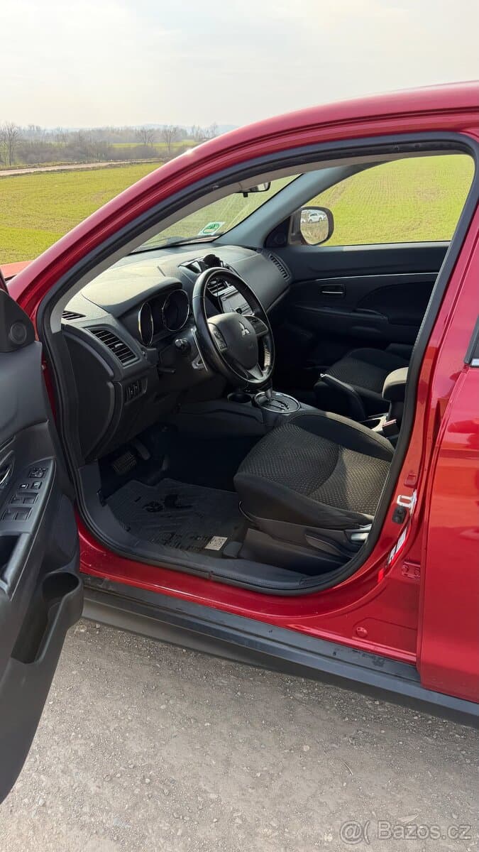 2014 Mitsubishi ASX - 12