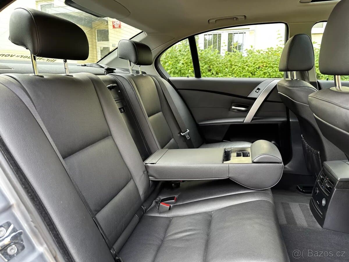 2007 BMW 5-SERIES - 12